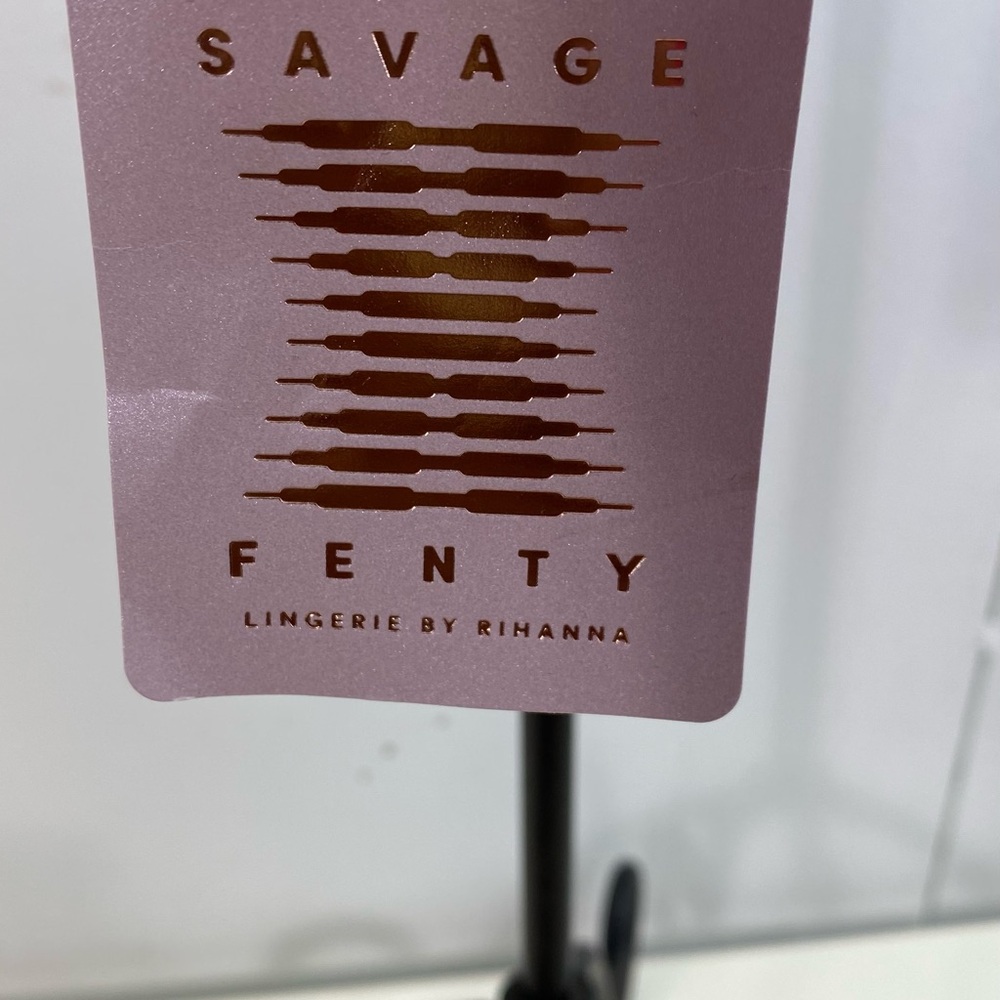 Savage X Fenty Black Sheer Bralette - Picture 5 of 6